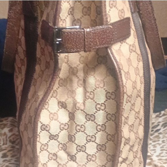 SALE SALE SALE Gucci Brown Monogram UNISEX Travel Bag - Picture 7 of 11